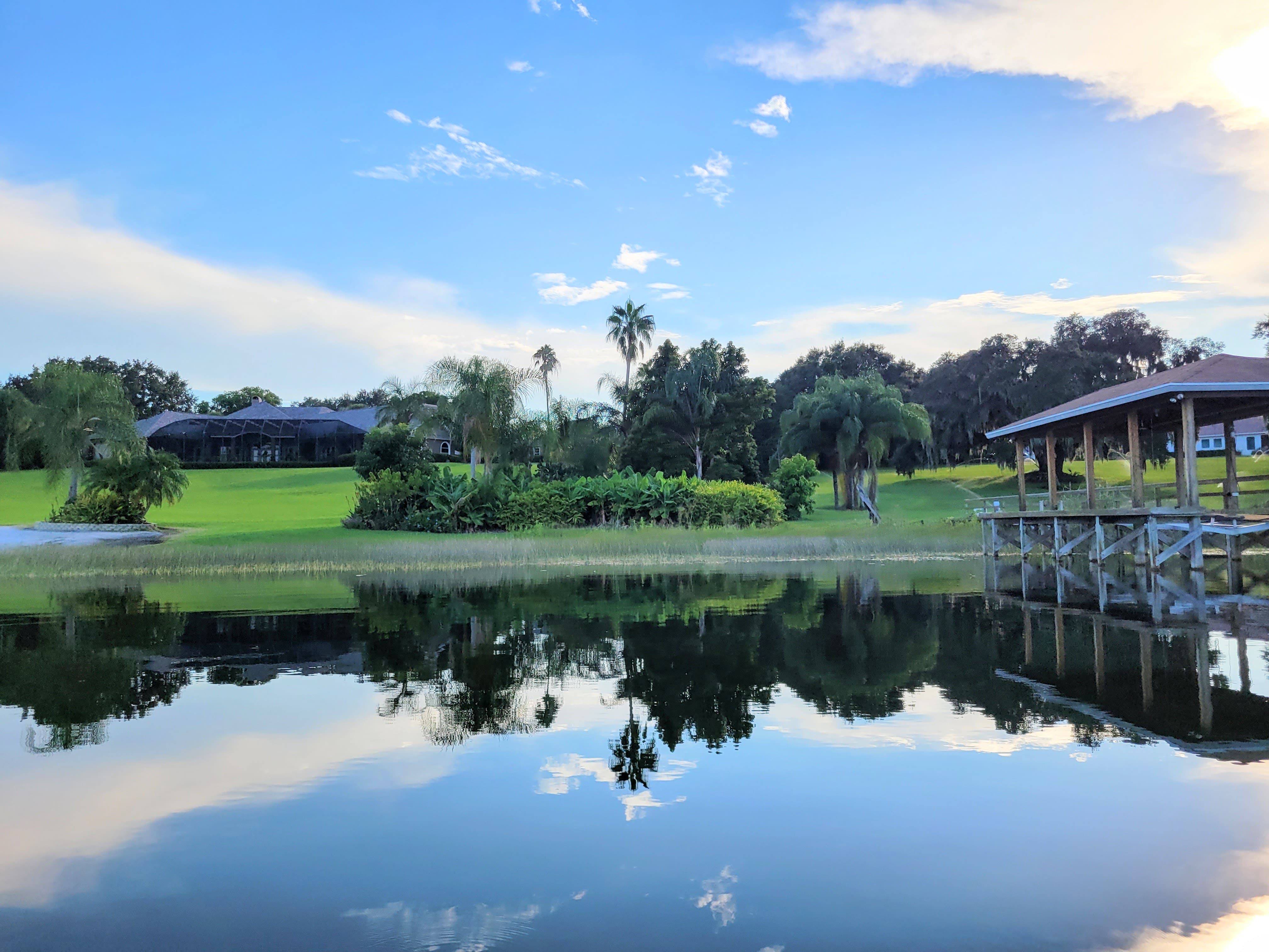 Neighbor property around Lake Dalhousie